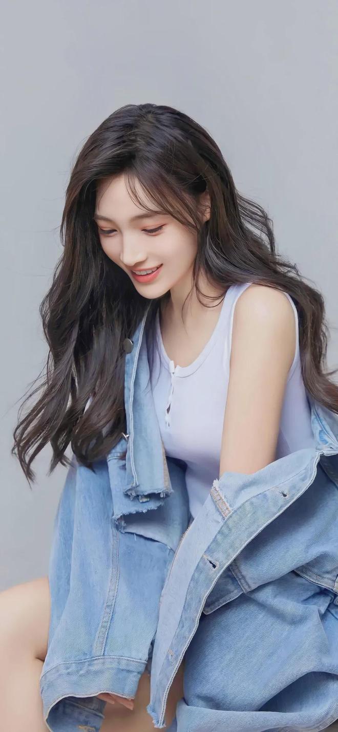 九游娱乐文化：美欧女人性(图1)