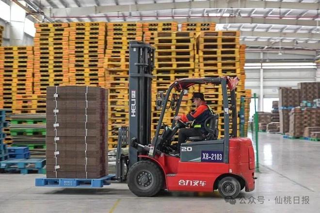 九游娱乐:【纸箱】银河彩印投入2000万引进两条全新产线万纸箱(图2)