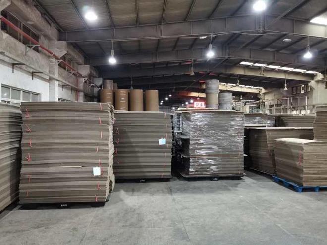 生鲜食品包装盒厂家怎么选？防潮瓦楞纸箱厂TOP3推荐(图1)