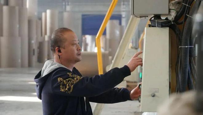 【企业】新疆一纸板厂顺利投产投资近8000万元!(图5)