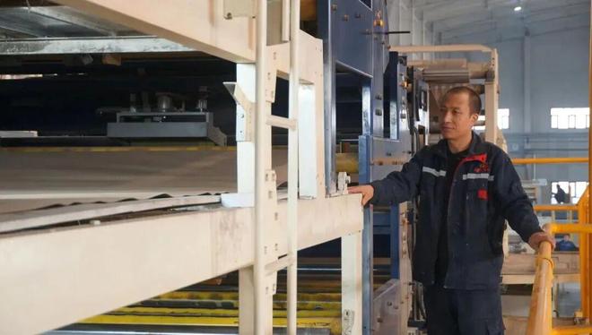 【企业】新疆一纸板厂顺利投产投资近8000万元!(图7)