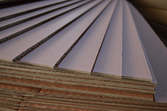 瓦楞纸具有什么特点？(图1)